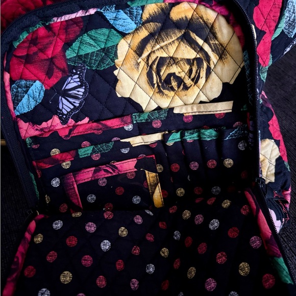 Vera Bradley FULL SIZE backpack - Picture 3 of 7